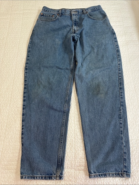 Levi's Other - Men's Levi's 560 jeans size 34x32 Comfort Fit Discontinued Rare